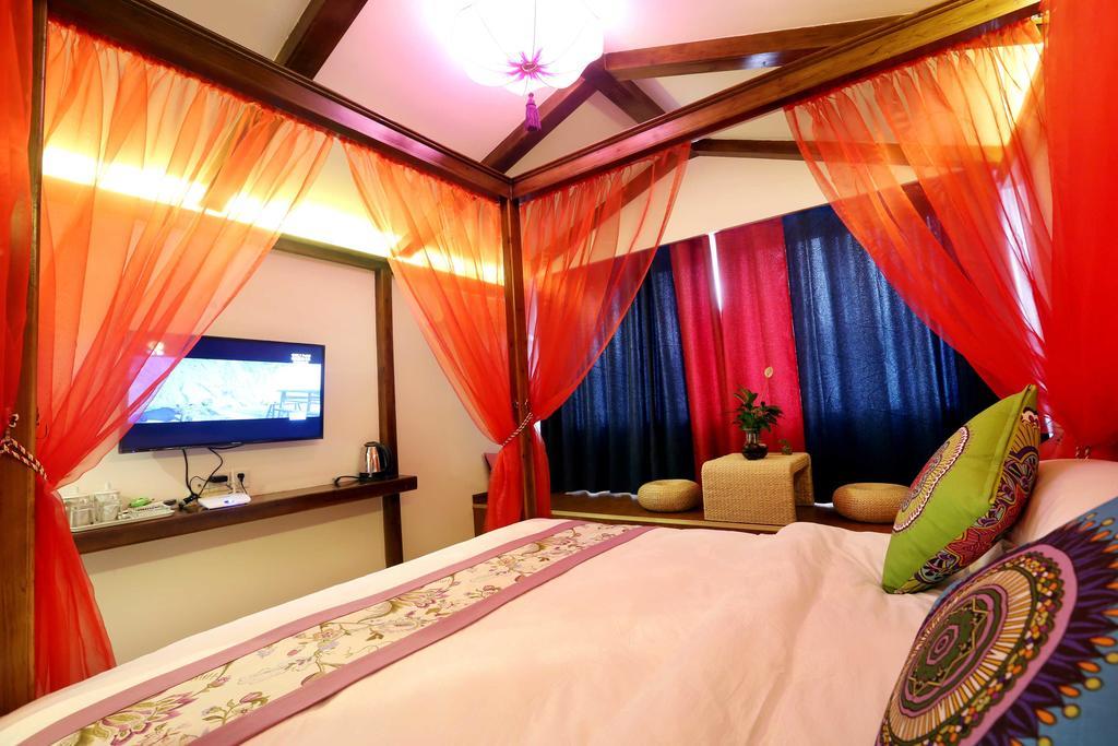 Bugu Hostel Wulingyuan Eksteriør bilde